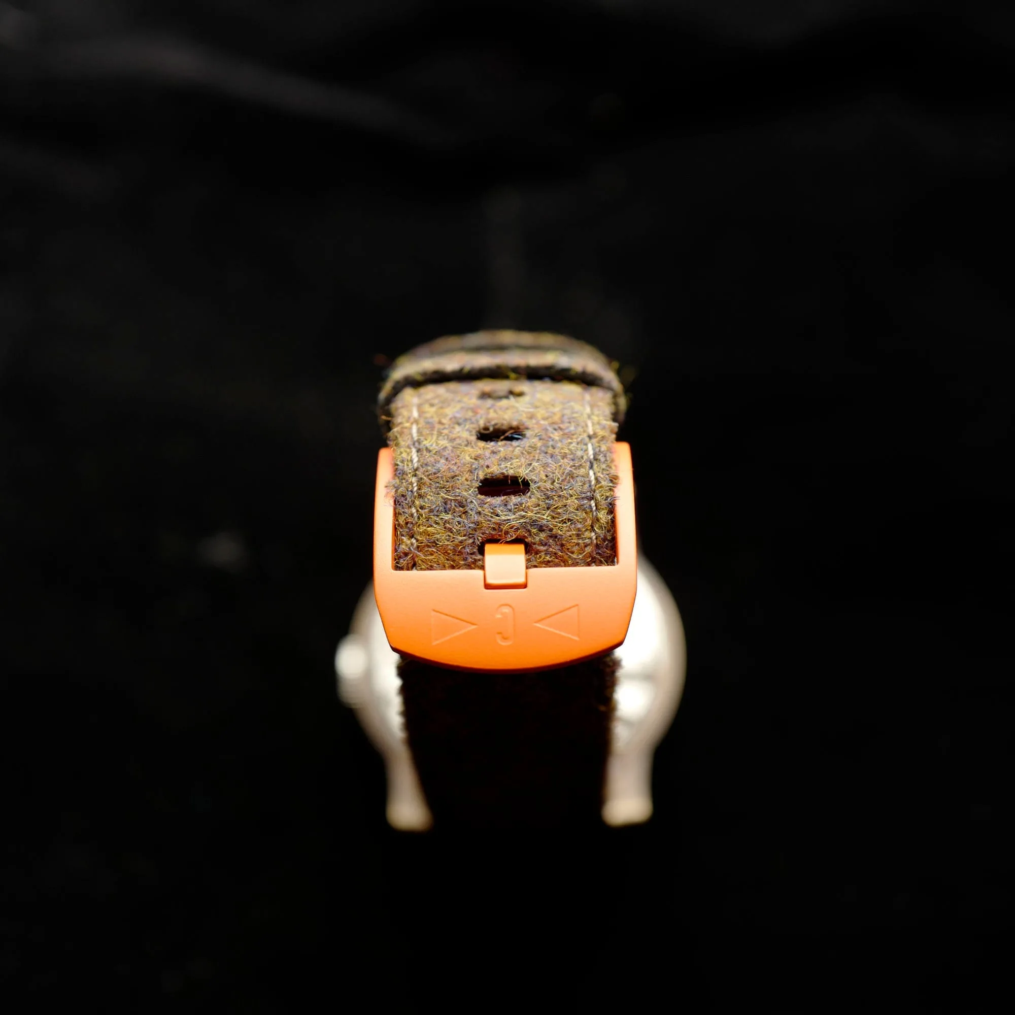 Ceramic Orange Buckle