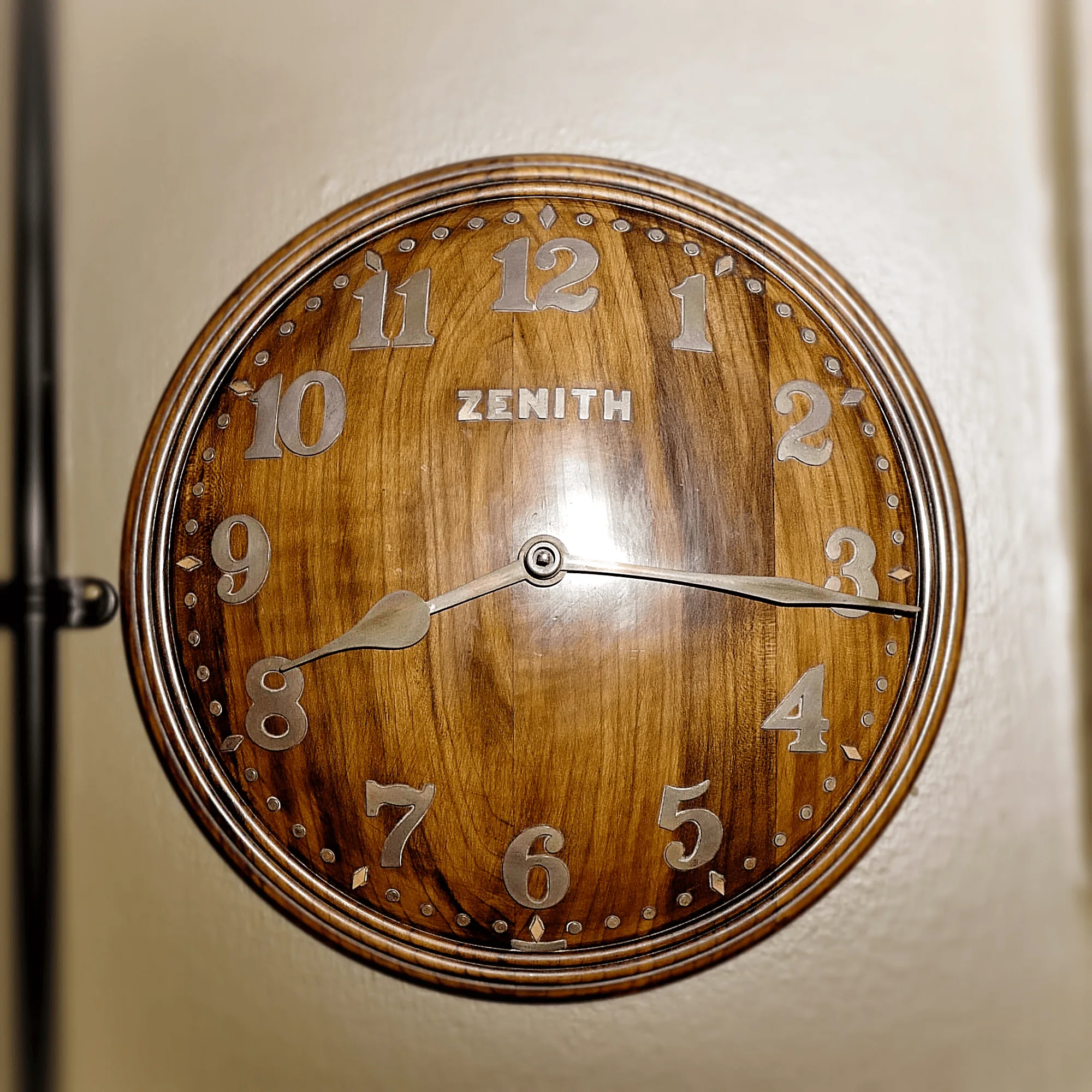 HQ Wall Clock