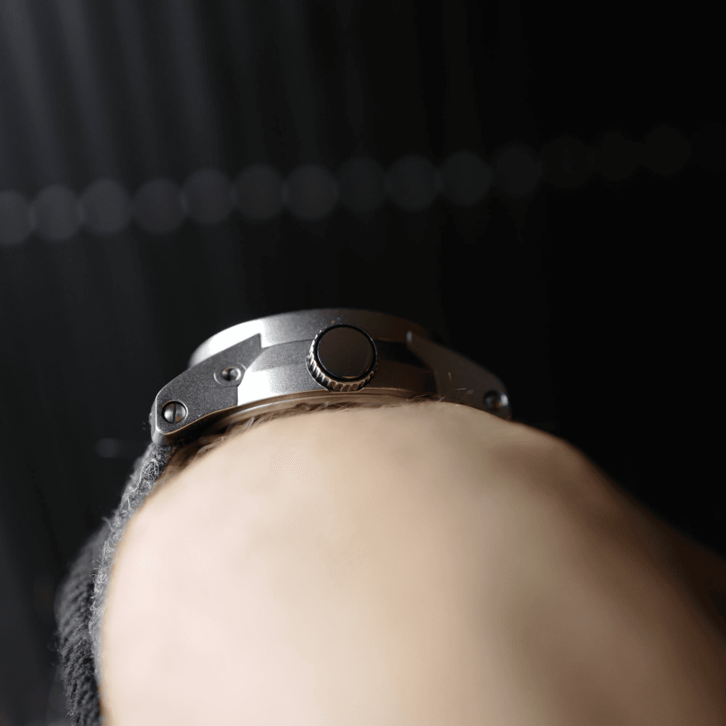 Signalman Bare Bones with Grey Dial