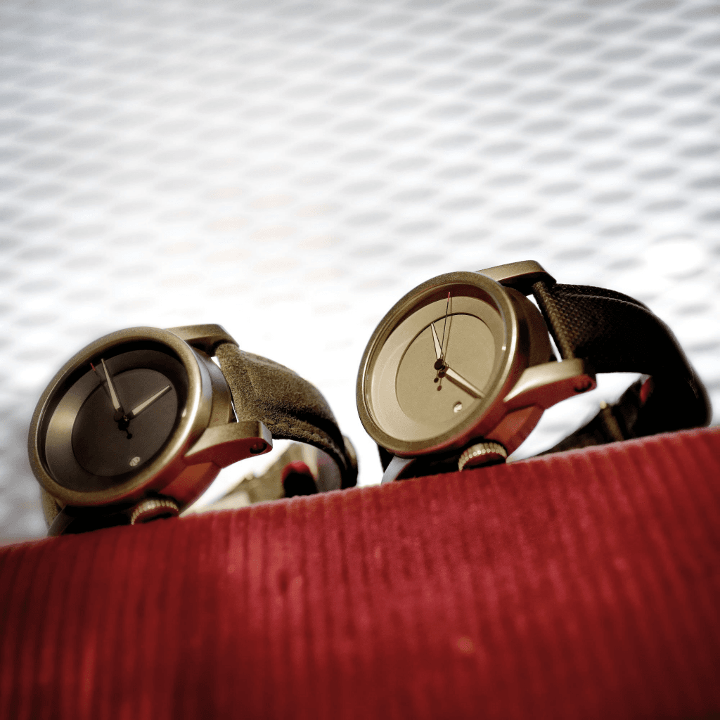 Signalman Bare Bones Christmas