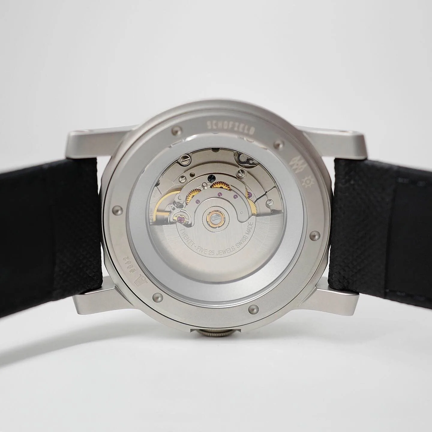 Marker case back cool watches