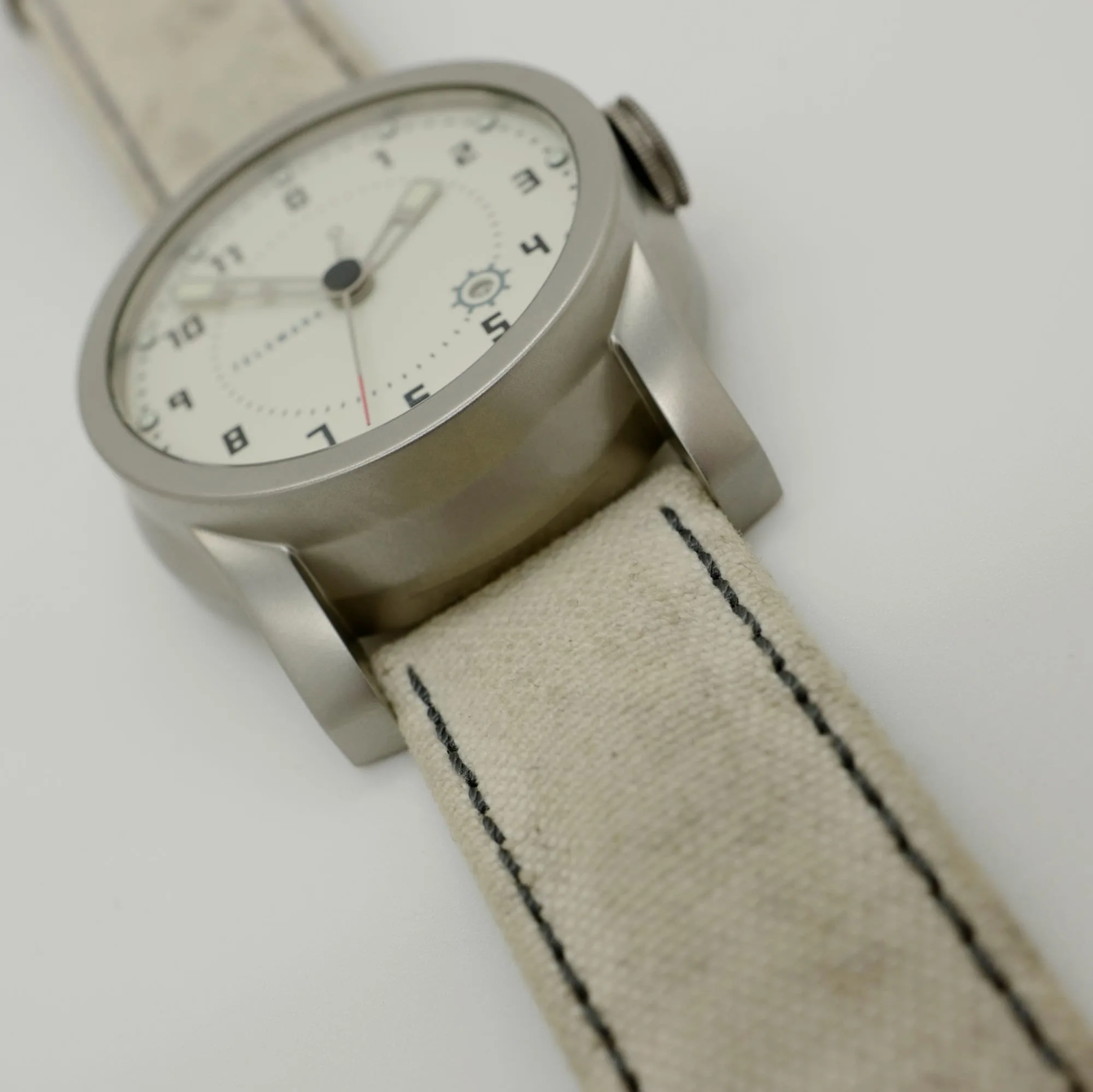 Telemark on scruff strap