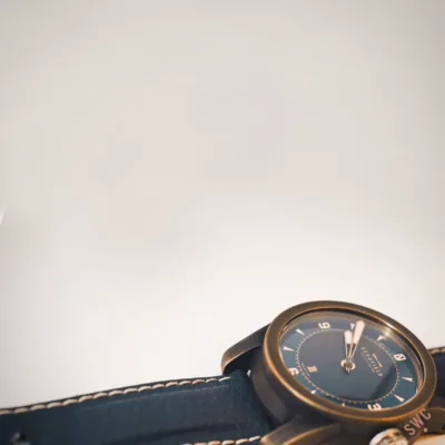 bbb3 2 British made bronze watch