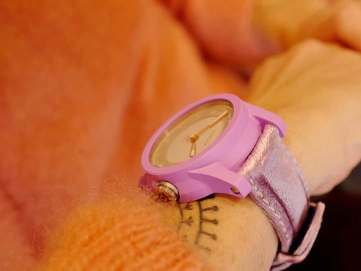 1 Hellova Shocking Pink Watch | No. 443 ▶◀