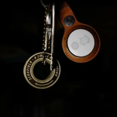 Keys 3 An old racing tyre brass keyring